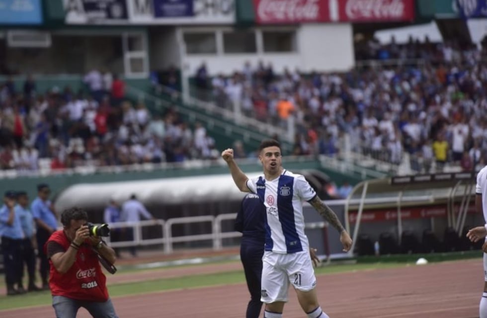 Así fue el golazo de Martín Payero para el 1-0 de Talleres