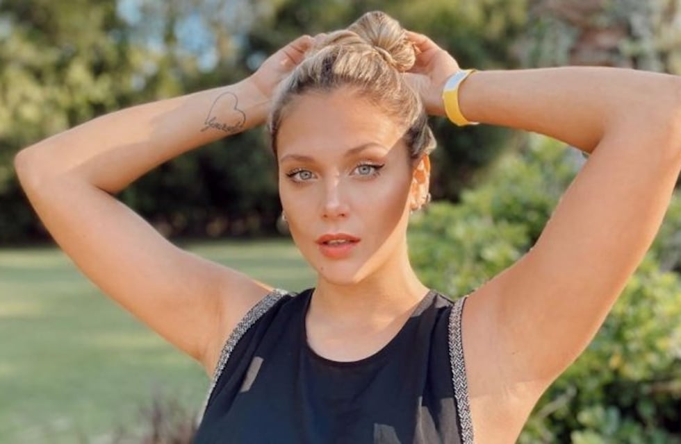 Barbie Vélez enloqueció a sus seguidores con una foto de espaldas