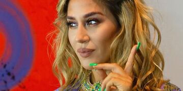 El hilarante video de Jimena Barón meneando la cola para sus vecinos