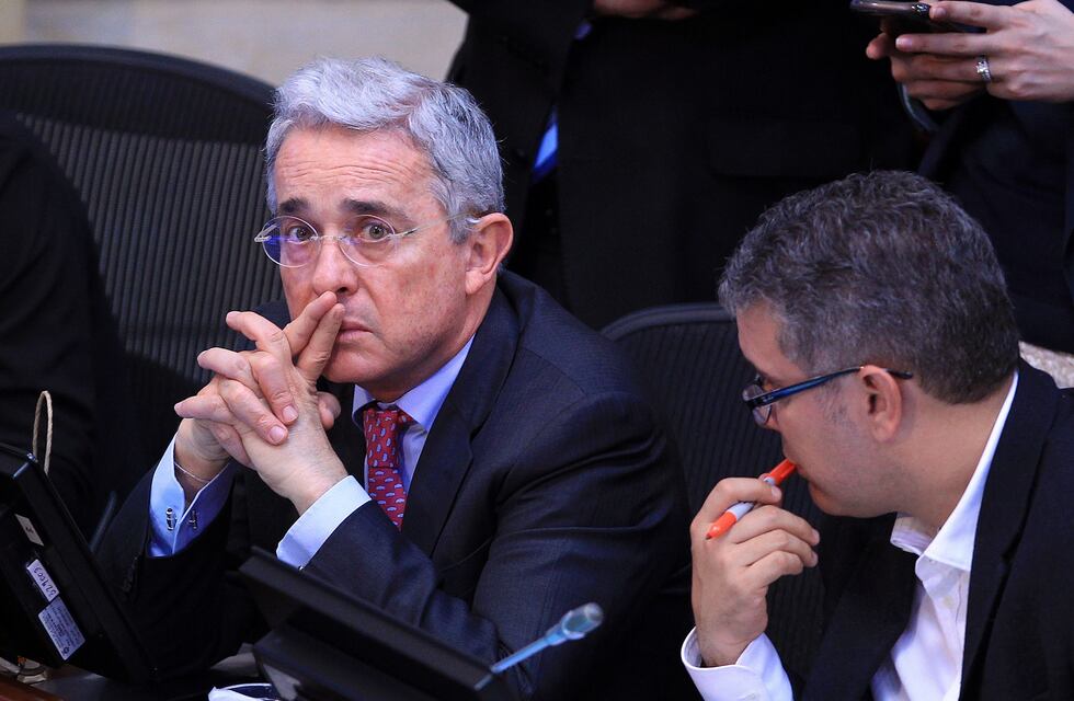 El expresidente colombiano Álvaro Uribe criticó a Macri por apoyar el acuerdo con las FARC