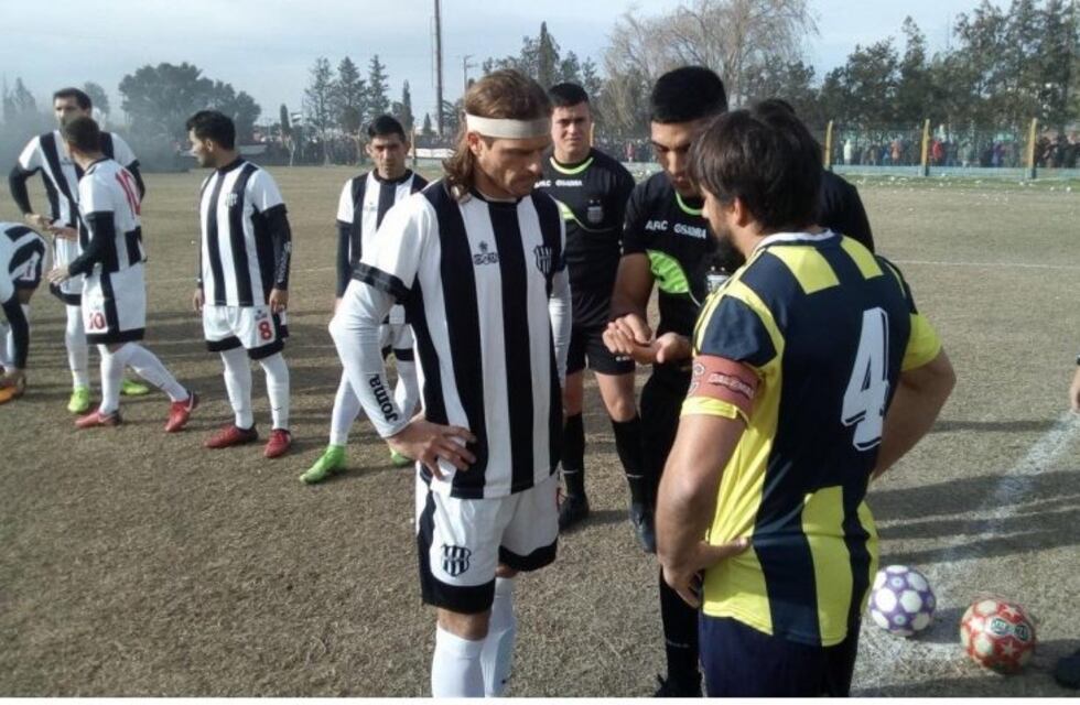 Liga Bellvillense: La primera final fue para Bell