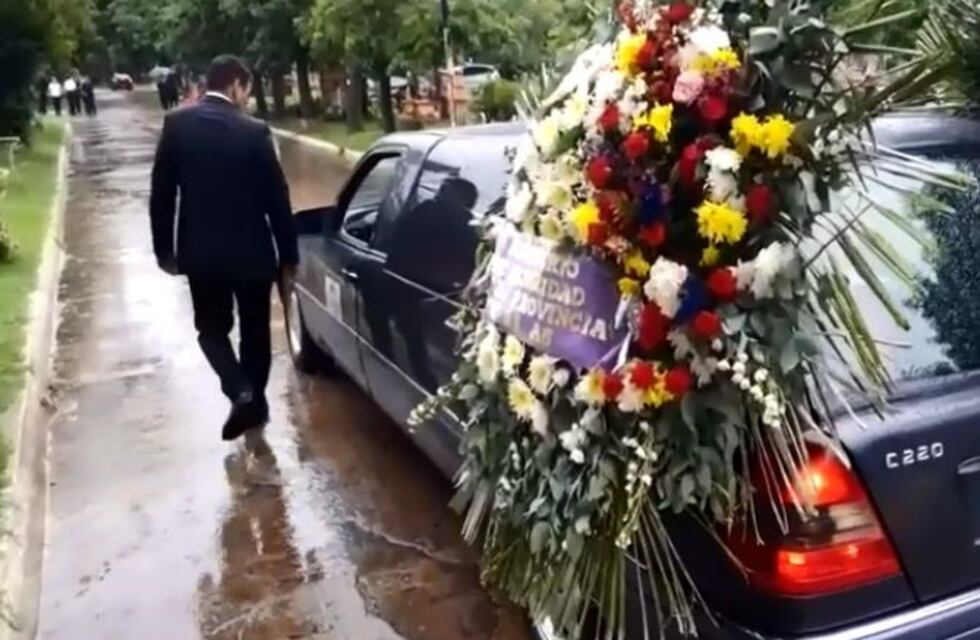 Despidieron al policía asesinado durante el robo a una financiera en Vicente López