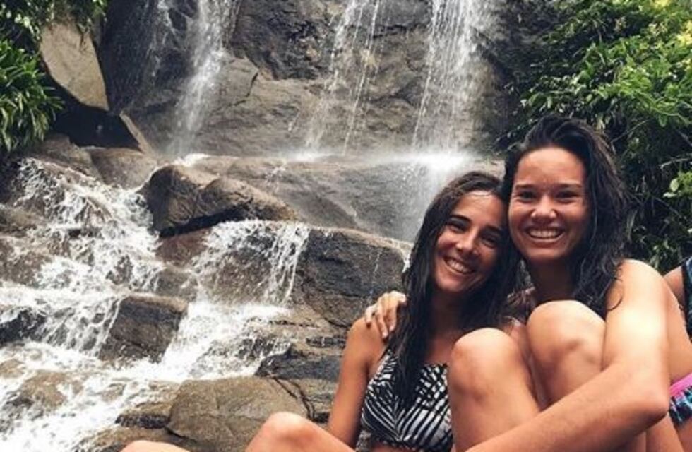 Las vacaciones de Juana Viale y su hermana en Brasil