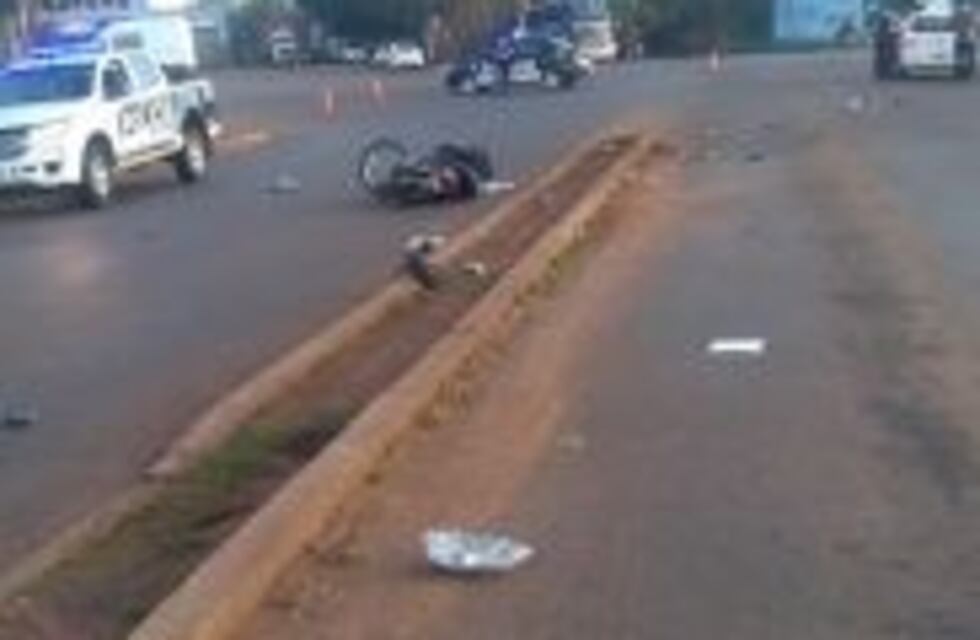 Un motociclista grave tras ser chocado por un auto en Quaranta