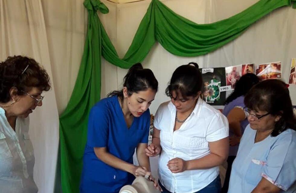 Capacitan a choferes, enfermeros y médicos en situaciones de emergencia