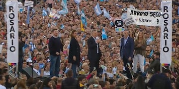 Cierre de campaña de Macri en el Parque España