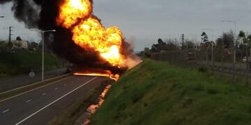 Explotó camión en Mocoretá
