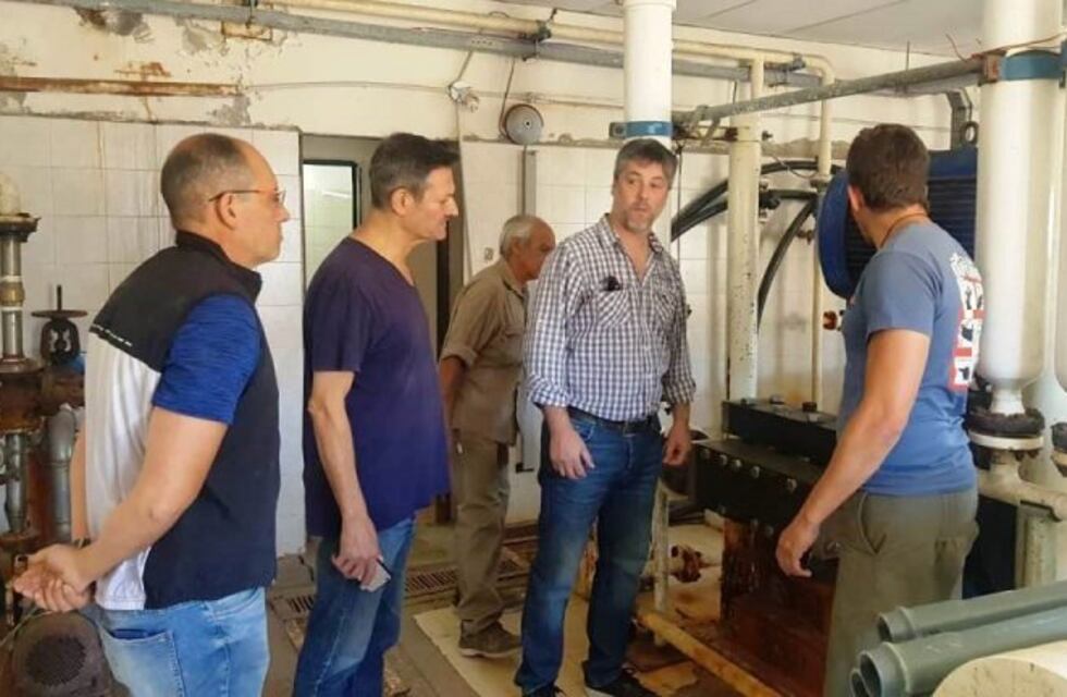 Aseguran que Puerto Pirámides se encuentra con reserva de agua para la temporada