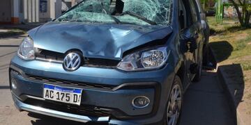 Así quedó el auto que manejaba Iñiguez y que atropelló a Luna\u002E