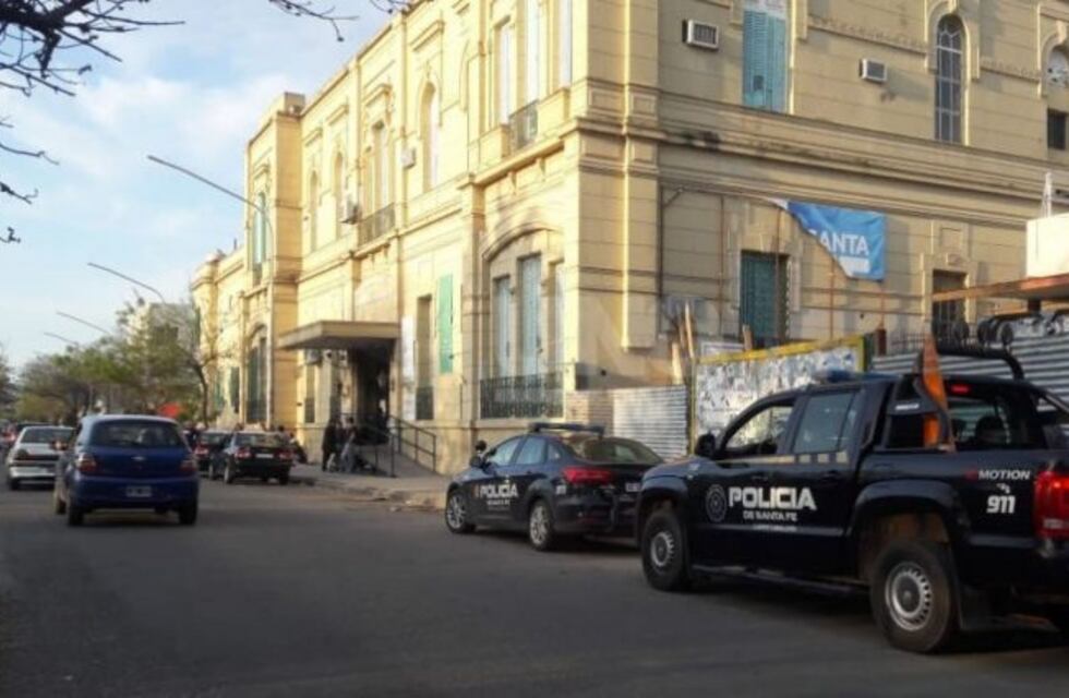 Empleada infiel: detectaron que robaba insumos del hospital y los cambiaba por comida