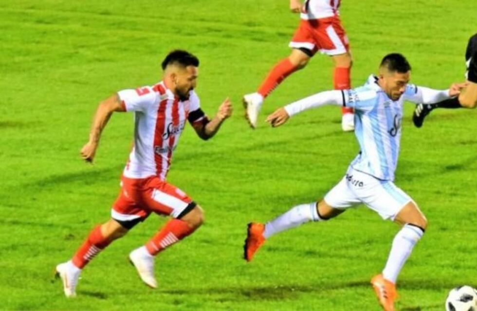 Atlético y San Martín empataron en el primer clásico del año