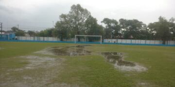 Canchas inundadas en la Liga Regional de Futbol
