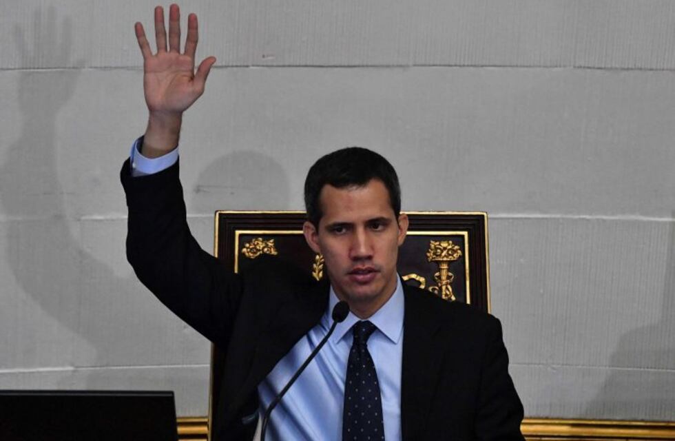 Congelaron las cuentas de Juan Guaidó y le prohibieron salir de Venezuela
