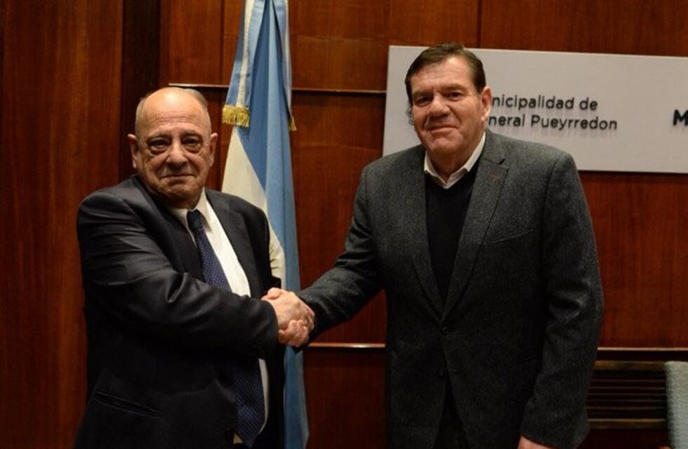 Se inició la transición entre Carlos Arroyo y Guillermo Montenegro