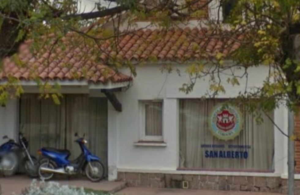 Altas Cumbres: mujer impactó contra la montaña con su vehículo