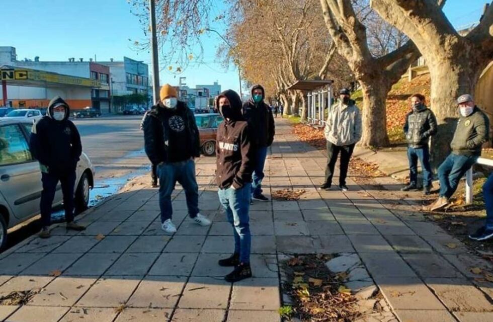 Tatuadores marplatenses también pidieron abrir sus locales