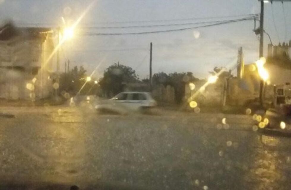 Santiago tendrá una jornada pasada por agua y se mantiene el alerta meteorológica