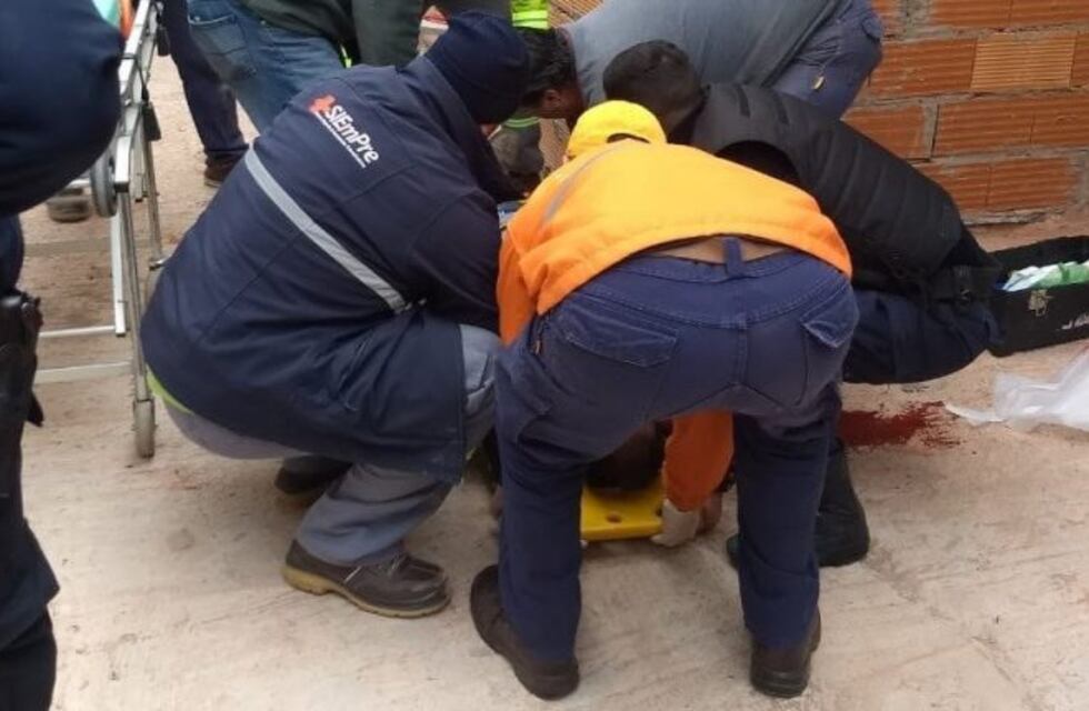 Un hombre cayó desde 5 metros de altura en una obra de construcción
