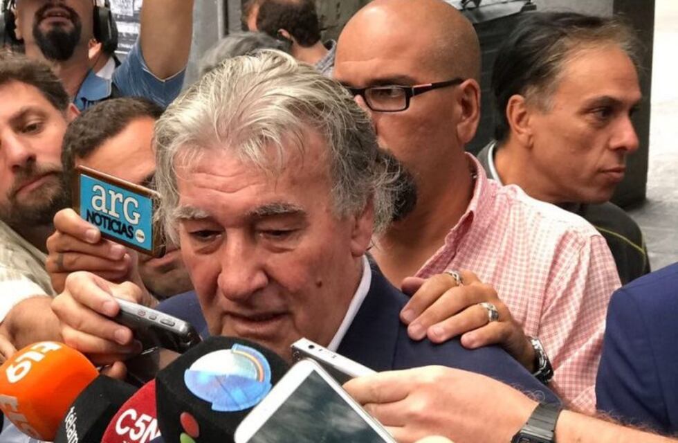 Armando Pérez, confiado: "El regreso del fútbol está casi solucionado"