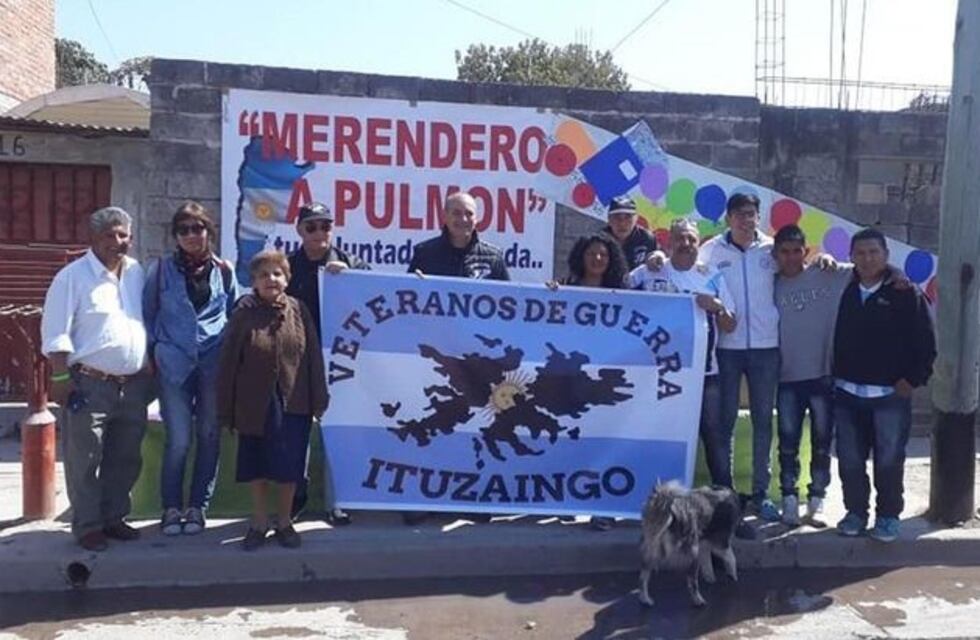 Excombatientes de Ituzaingó visitaron el merendero "A Pulmón" para acordar la llegada de sus donaciones