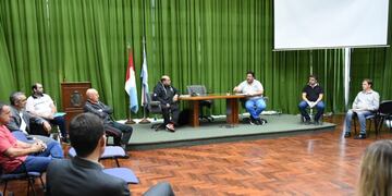 Reunión por reapertura de los bancos ante la pandemia del coronavirus en Rafaela