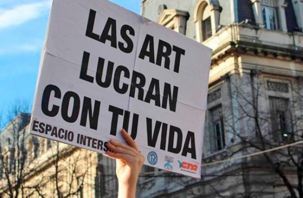 Nutrido grupo de gremios mete presión a Diputados para que no adhiera a la ley de ART