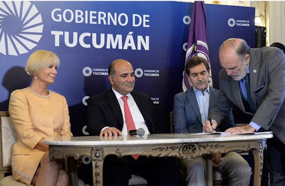 La Universidad de San Pablo T y la Superliga firmaron un acuerdo