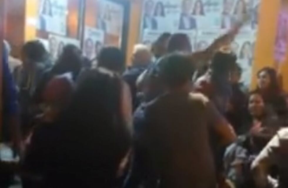 Puntero justicialista ofuscado tras la derrota en San José de La Dormida