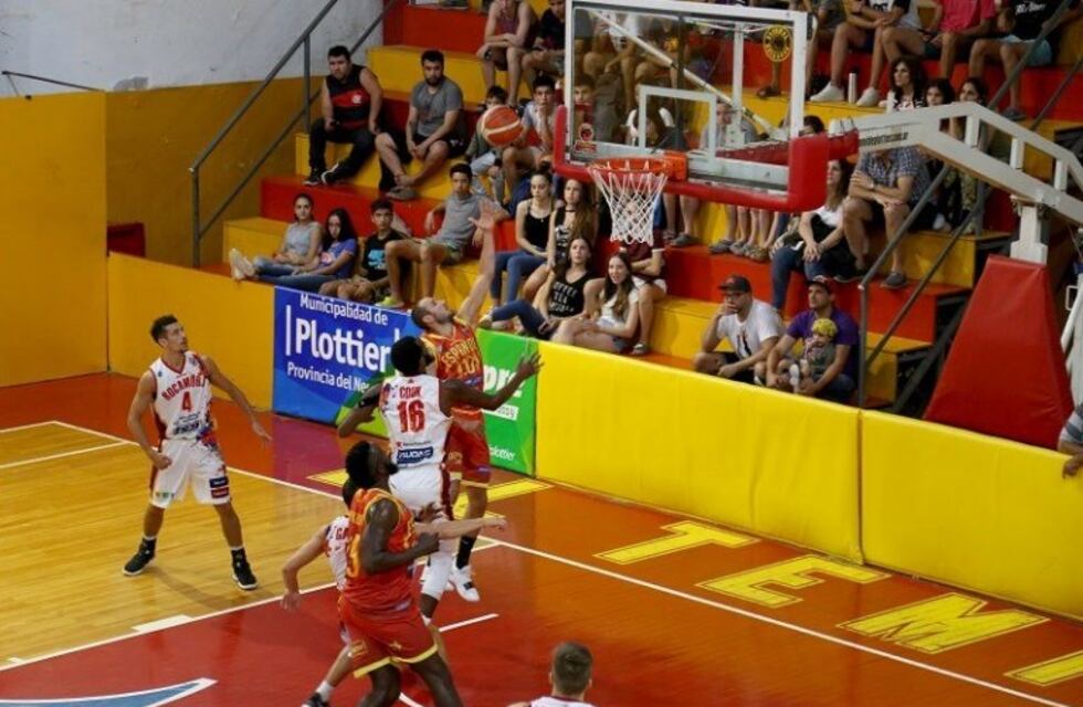 Manuel Olocco tuvo una noche tremenda para la victoria de Rocamora