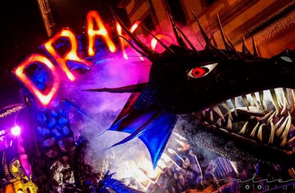 Hoy se realizará el Desfile Nacional de Carrozas Estudiantiles