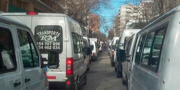 Empresas de transporte para personas con discapacidad paran por retraso en los pagos