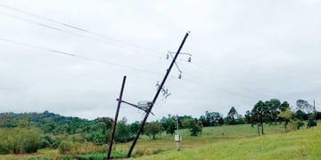 Preocupa el estado de postes de luz en San Pedro