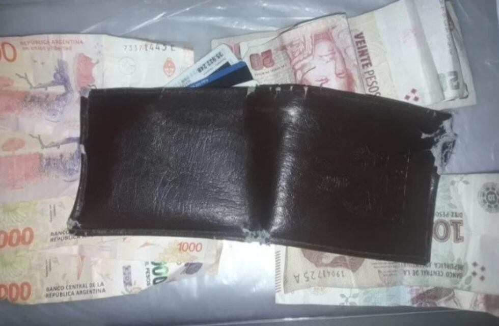 Para zafar de un control quiso coimear a un policía y terminó preso