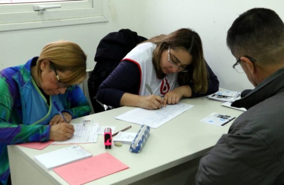 En cuatro hospitales mendocinos realizarán pruebas para detectar hepatitis C