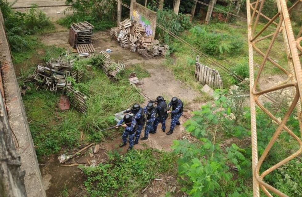 La policía rastrea en Iguazú y norte de Misiones a un tirador que baleó a un vecino