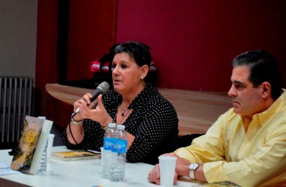 Presentaron en Necochea el libro "Cancer: del miedo a la Esperanza"