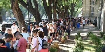 Los leprosos preparan su viaje a Brasil para la semana próxima\u002E (La Capital)