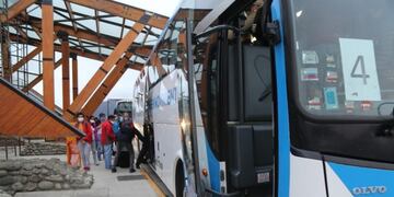 Vuelo de aerolíneas repatriando a fueguinos - Aeropuerto Internacional de Ushuaia\u002E
