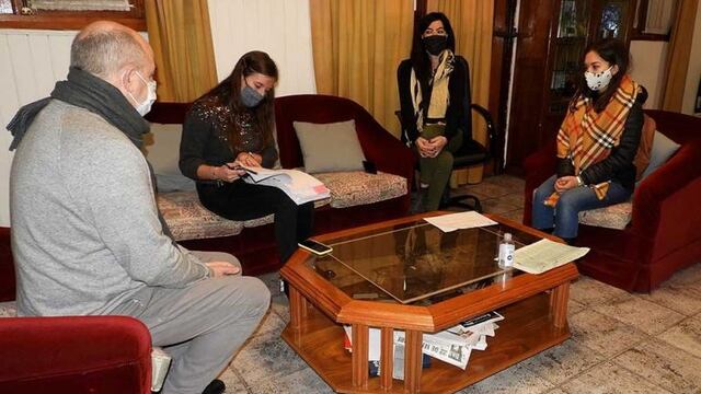 Entrega Becas Coronel Rosales