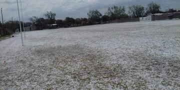 Terrible pedrada en Villa Cañás y Pergamino