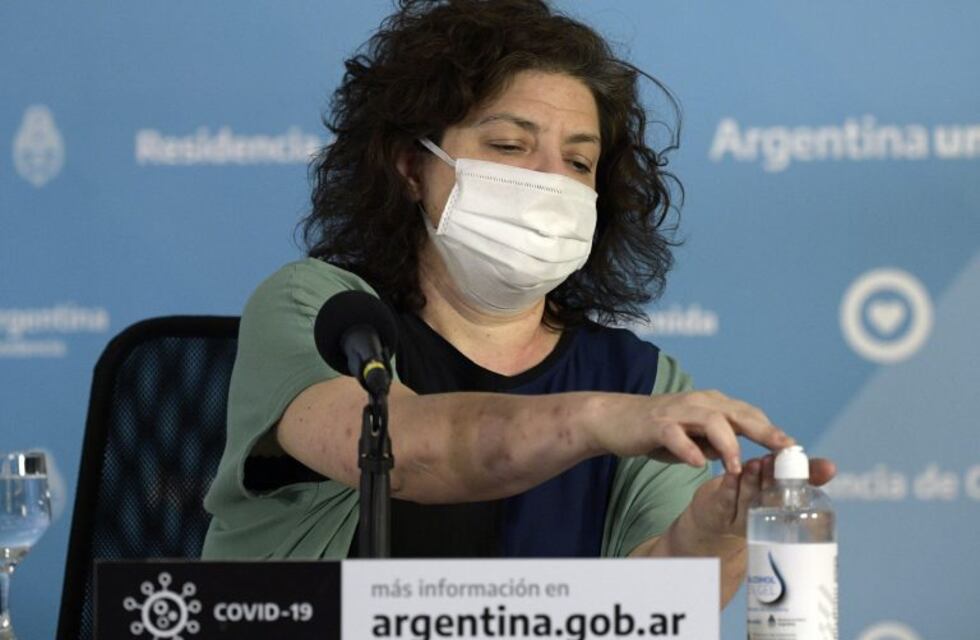 Carla Vizzotti aclaró que ninguna vacuna contra el coronavirus será obligatoria
