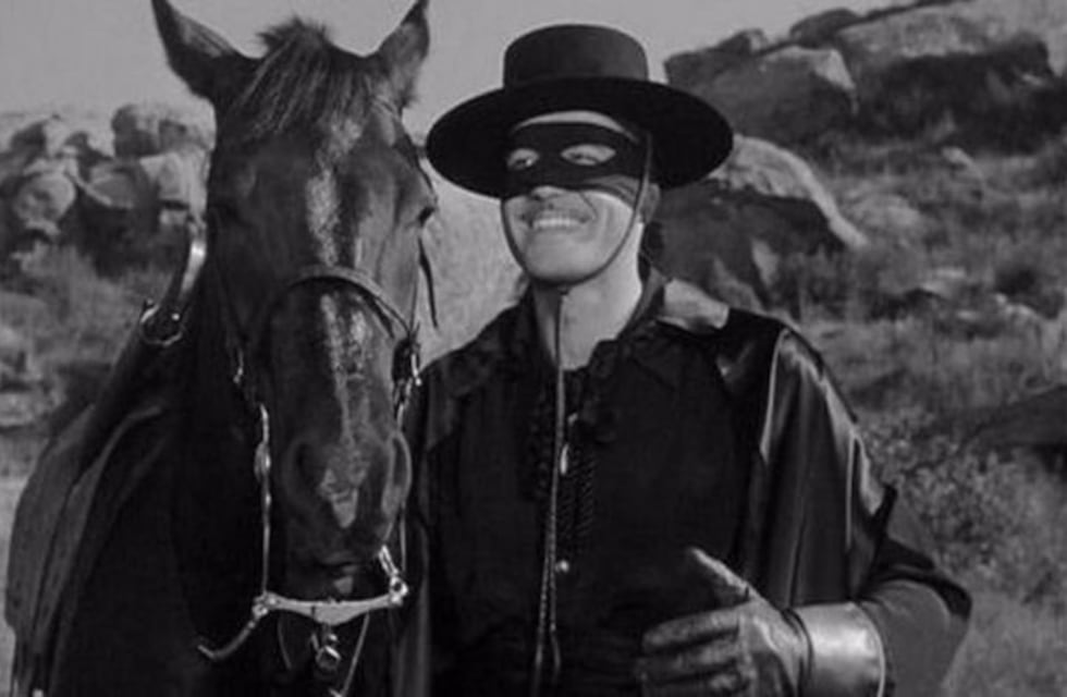 "El Zorro" ahora será mujer: vuelve la serie pero en versión femenina