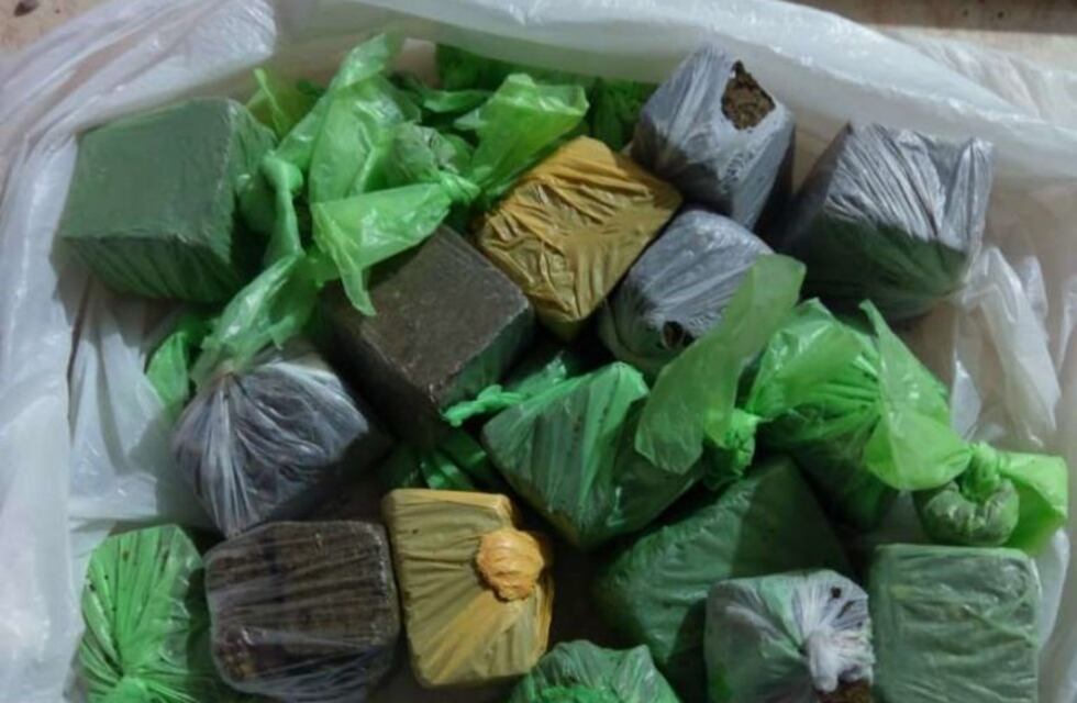Allanamiento en Godoy Cruz: 3 detenidos por narcotráfico