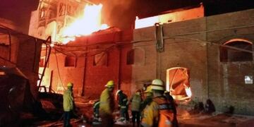 Incendio en el ingenio La Esperanza\u002E (Policía de Salta)