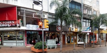 El centro de Posadas continúa con poco movimiento de compras\u002E (CIMECO)