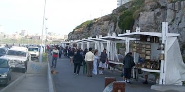 Artesanos de Mar del Plata exigen al Municipio implementar protocolos para volver a la actividad (web)