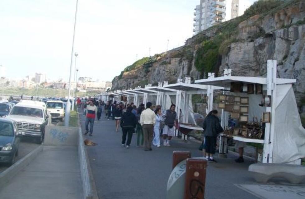 Artesanos de Mar del Plata exigen al Municipio implementar protocolos para volver a la actividad