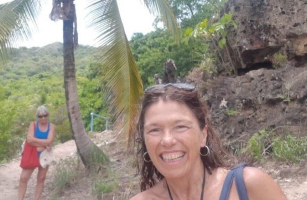 Reconocida titiritera de Traslasierra está en coma tras el ataque de un motochorro en Colombia