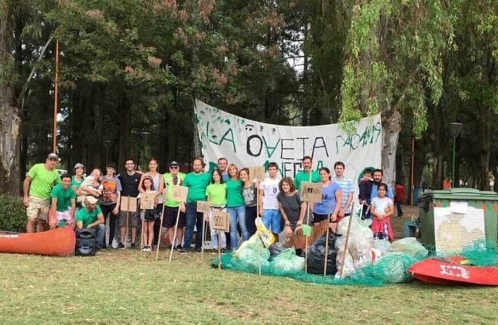 "Un rato limpiando el mundo": otra gran acción de La Oveja Negra