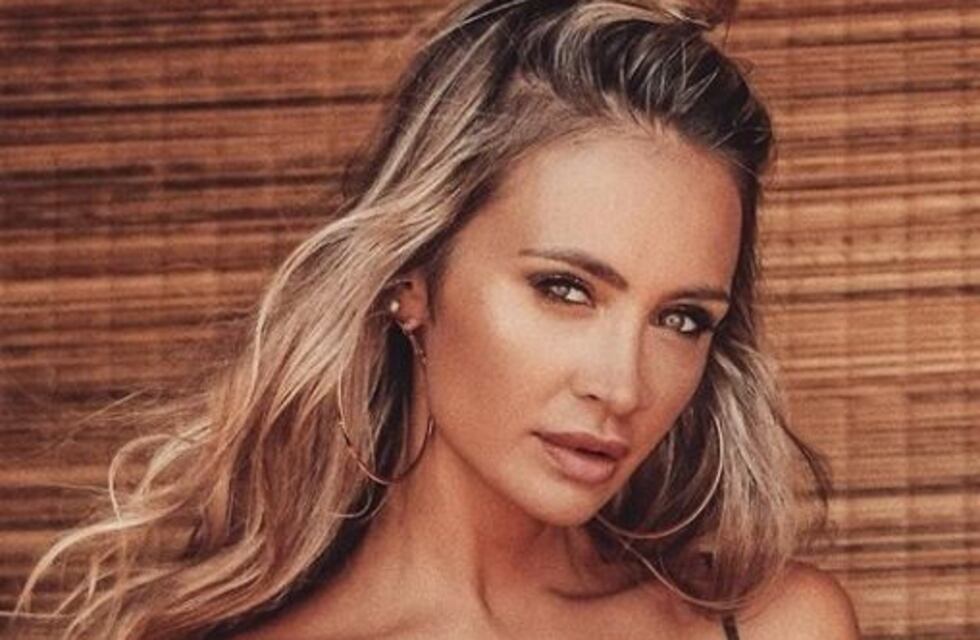 Melina Pitra posó de espalda en bikini y sorprendió a sus seguidores